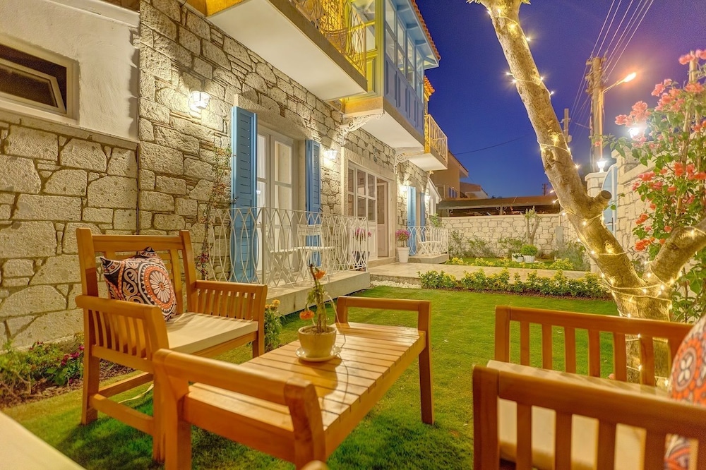 Villa Peri Butik Otel 30/50