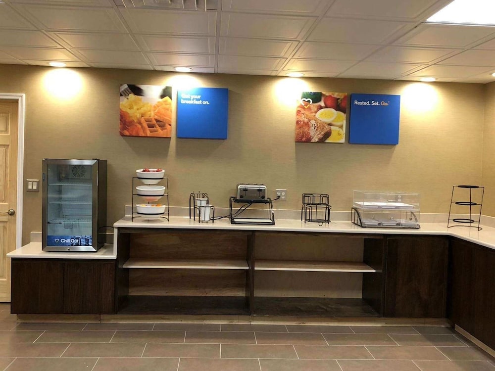 Comfort Inn Binghamton 8/35