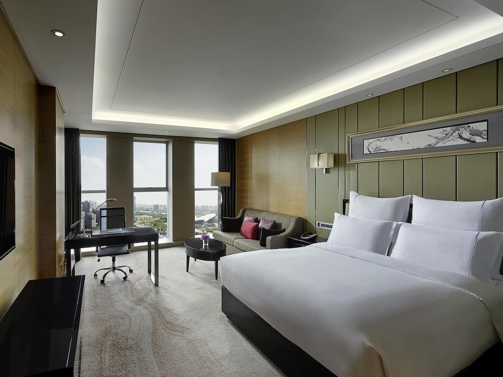 Pullman Wuxi New Lake 13/73