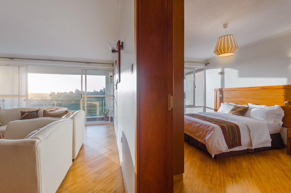 Lymack Suites 7/31