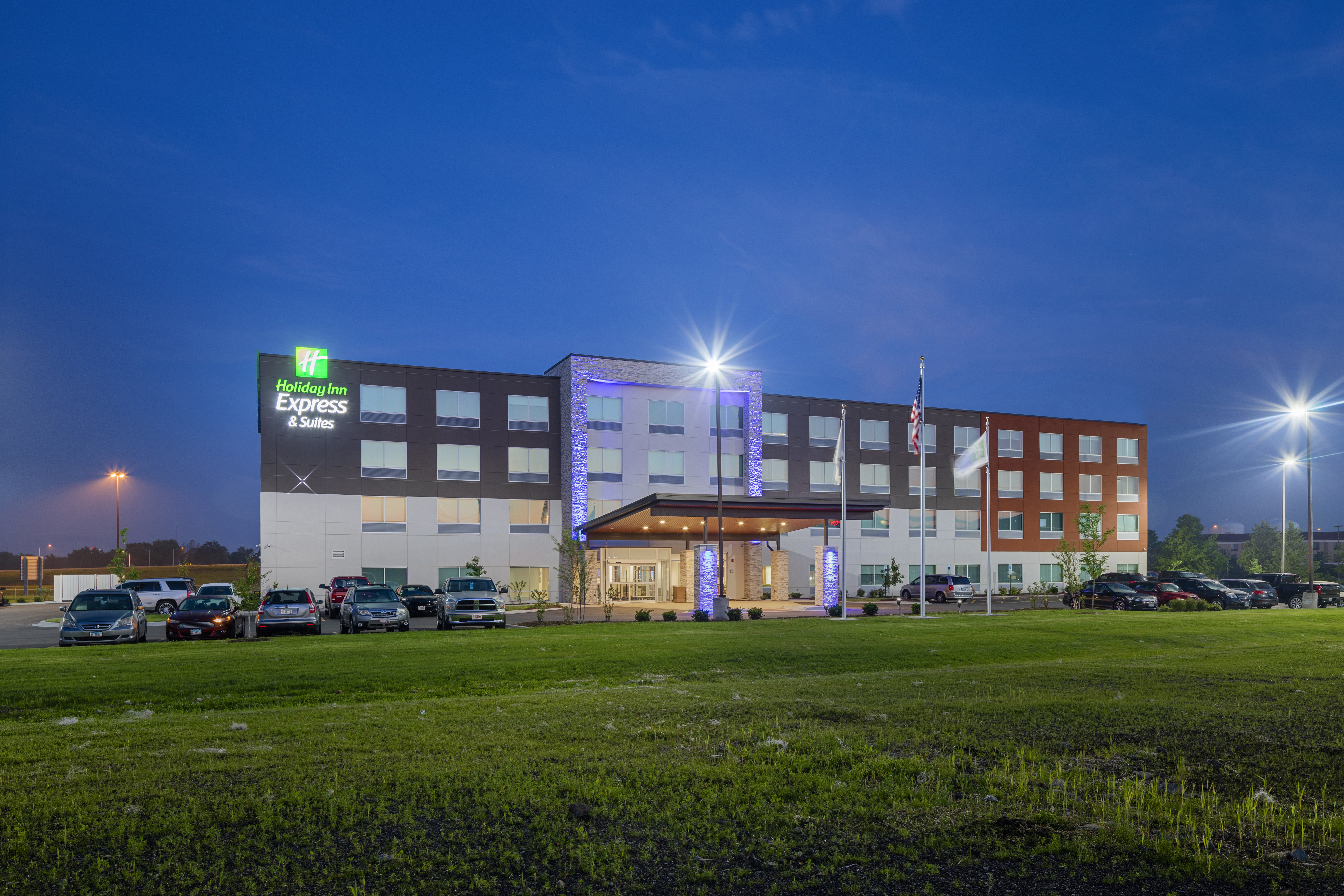 Holiday Inn Express Suites Bourbonnais East Bradley 6/67