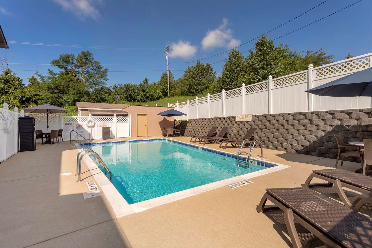 Best Western Lawrenceburg Inn 20/20
