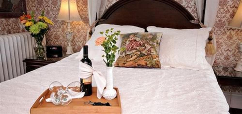 Auberge Mcgees Inn 58/75