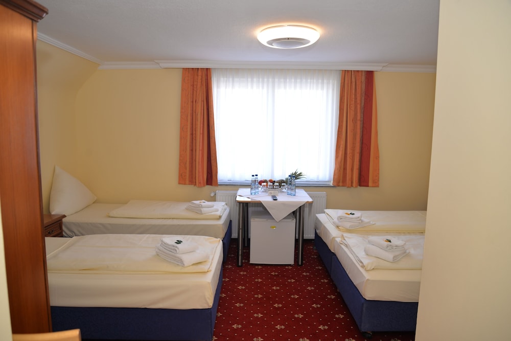 Hotel Neugrabener Hof 14/23