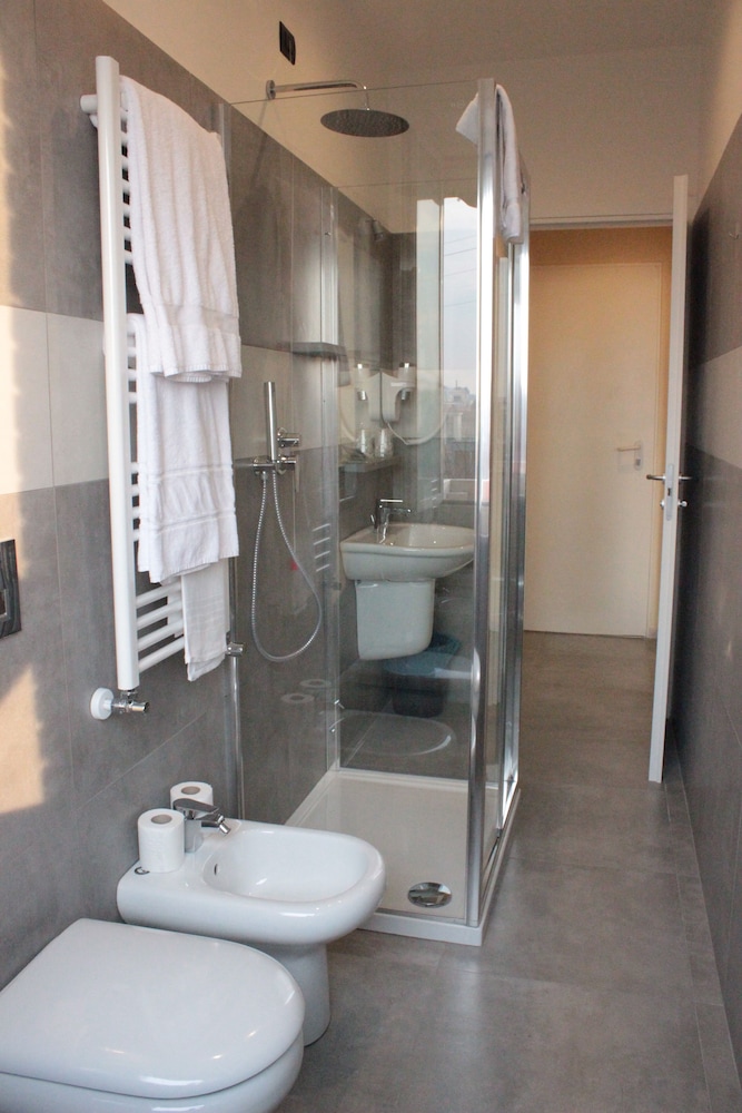 Hotel Rex Milano 15/40
