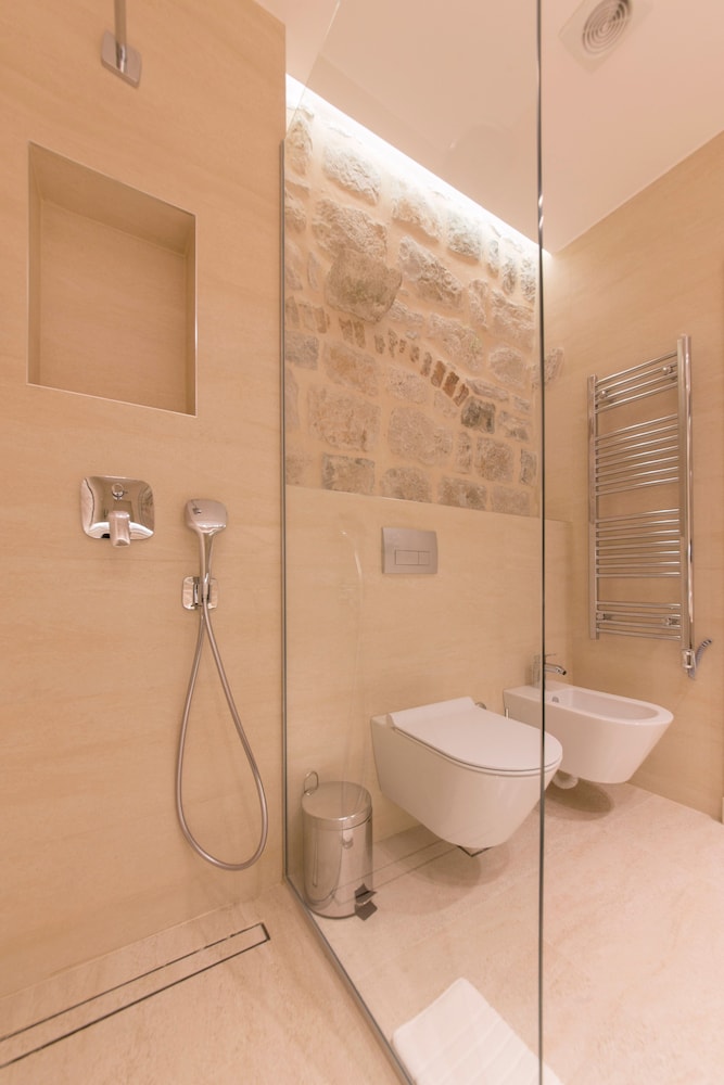 Heritage Hotel Leon Coronato 40/44