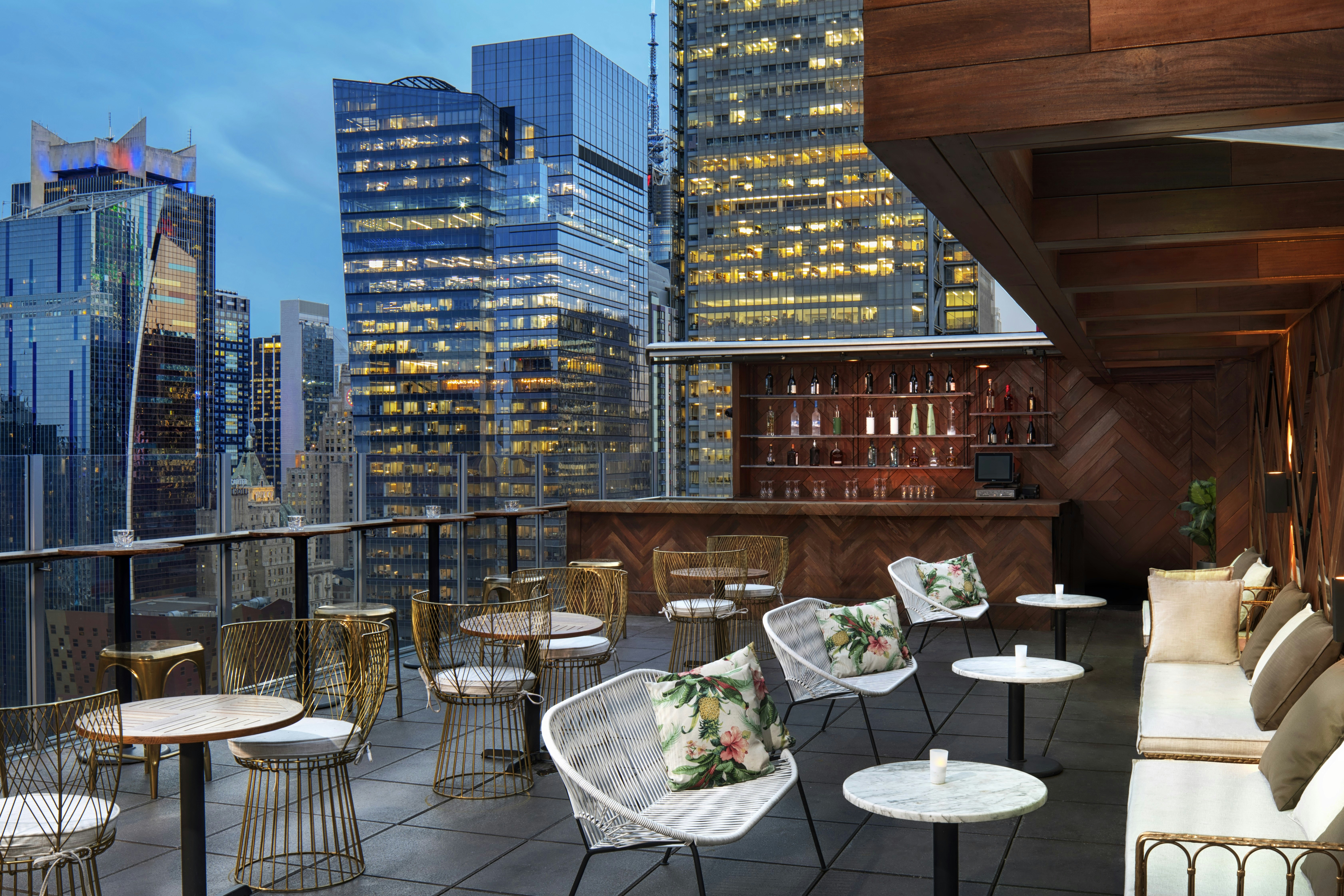 DoubleTree by Hilton Hotel New York Times Square West 41/63