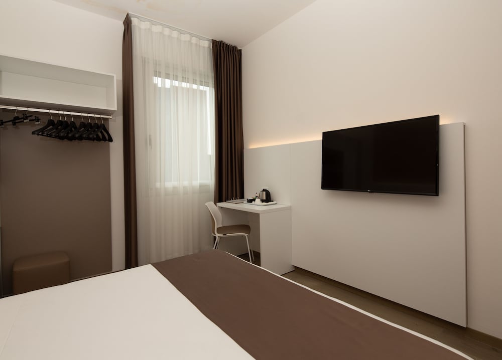 Best Western Hotel Biri 22/35