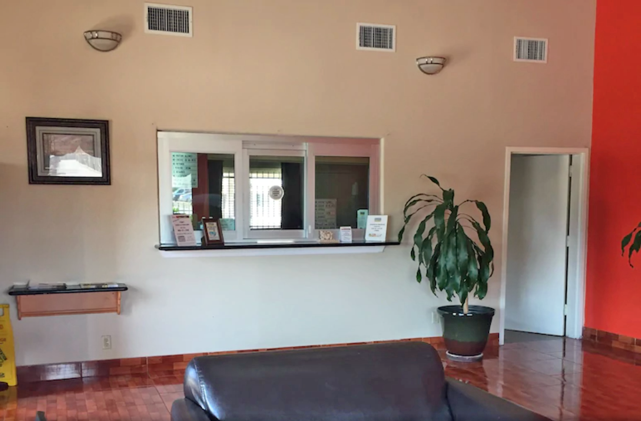 Scottish Inns Suites Timber Creek Houston 12/41