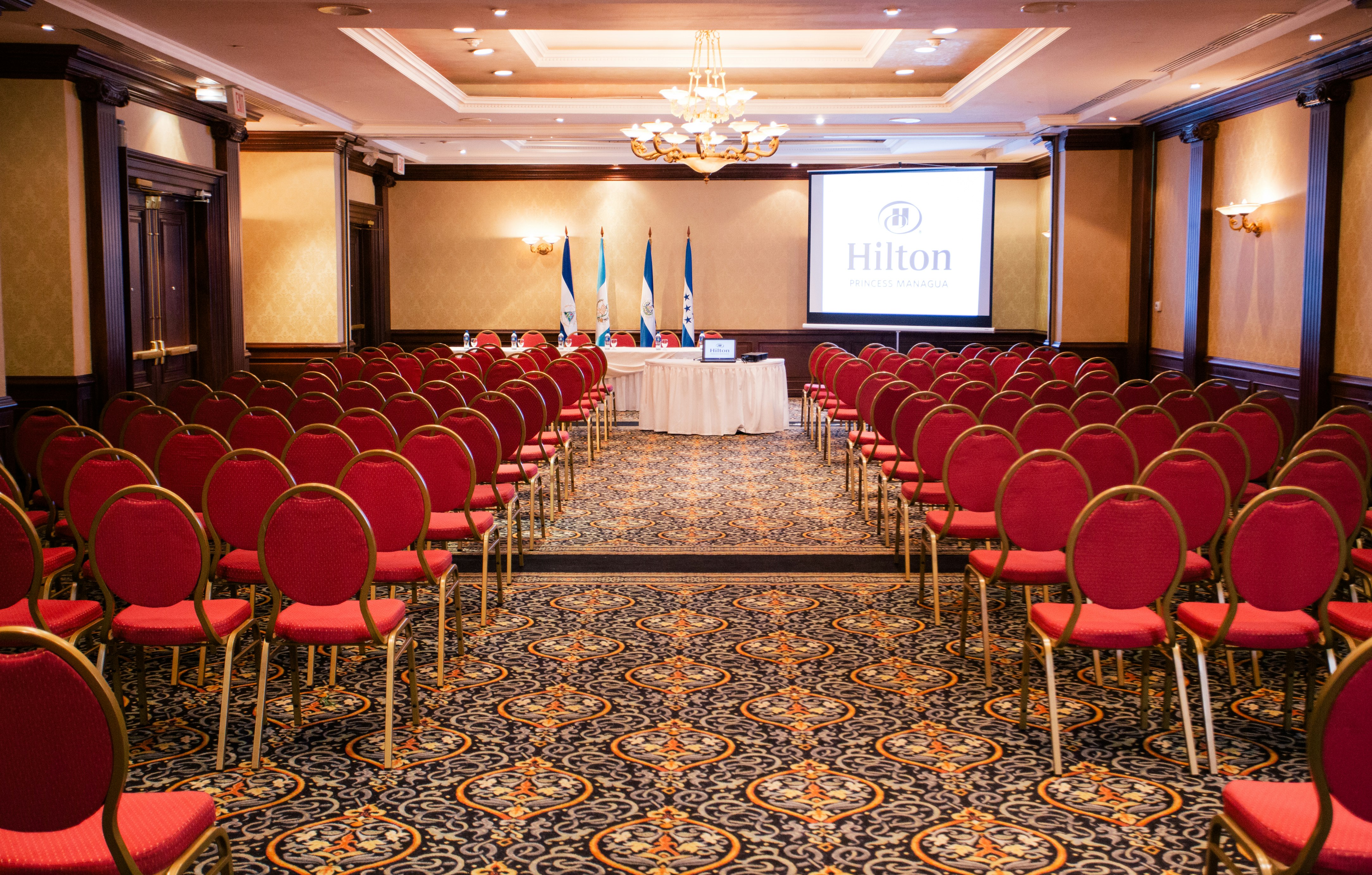 Hilton Princess Managua 15/18