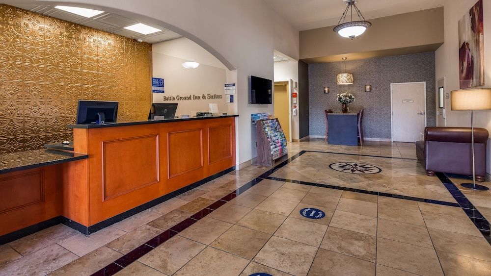 Best Western Plus Battle Ground Inn & Suites 5/36