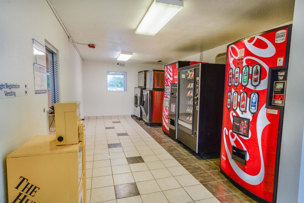 Motel6 Huntsville TX 38/43