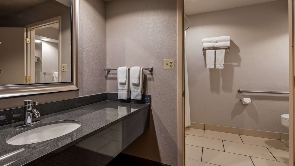 Standard, 2 Queen Beds, Accessible, Best Western Deming Southwest Inn 4/4