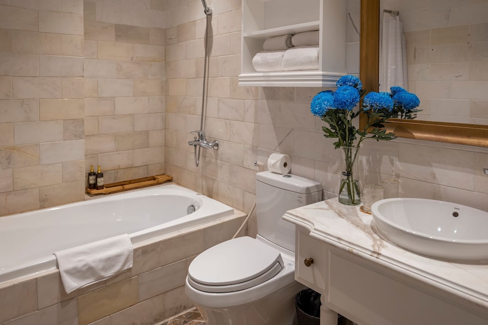 Thao Trang Laluxe Hotel 39/50