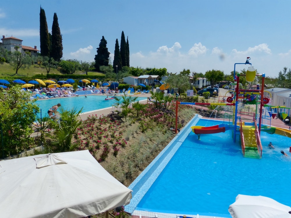 Camping Serenella 37/50