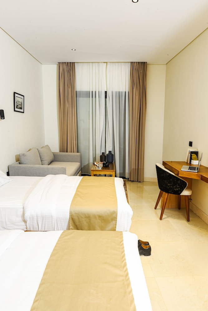 Newcity Suites Apartments 15/50