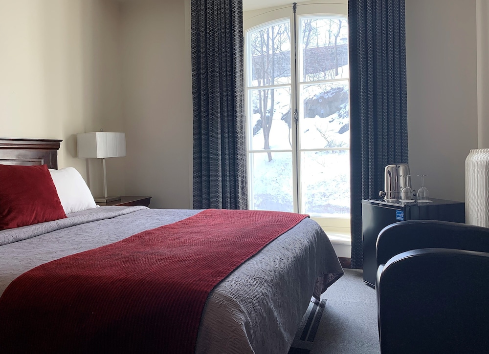 Hotel Le Saint-Paul 15/50