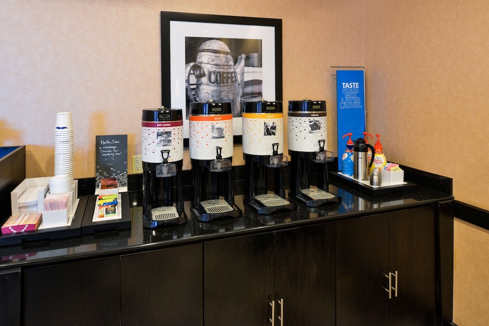 Hampton Inn Pecos 38/45
