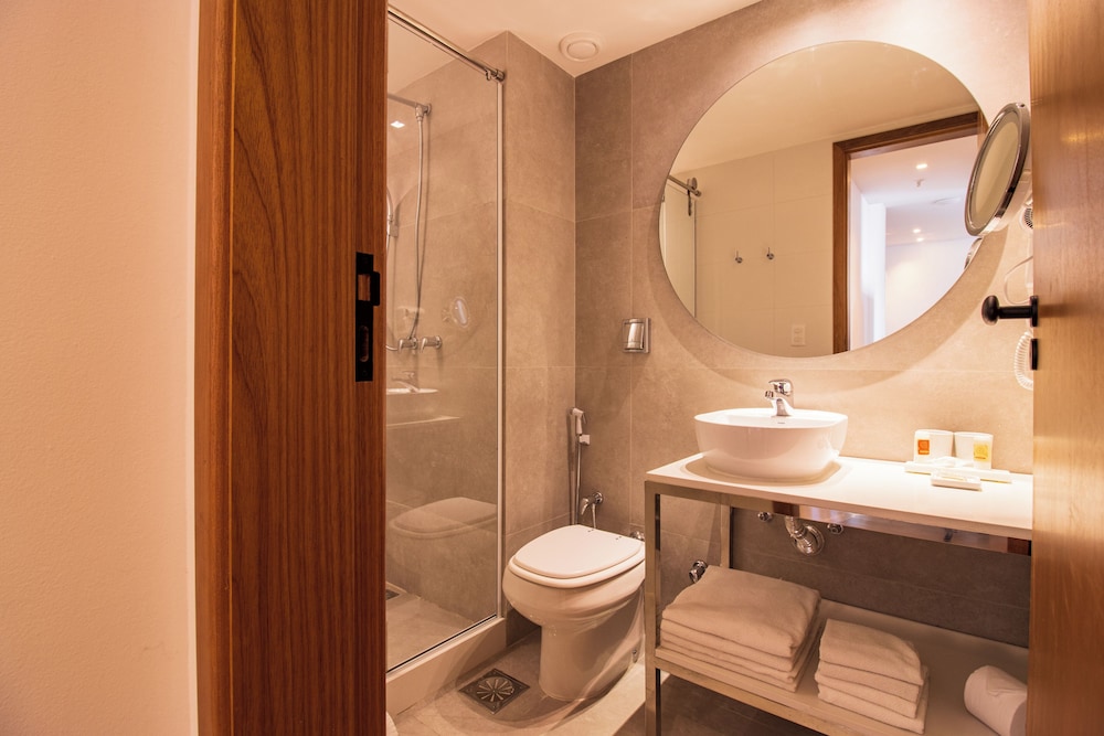 Anna Suites Ipanema 42/46