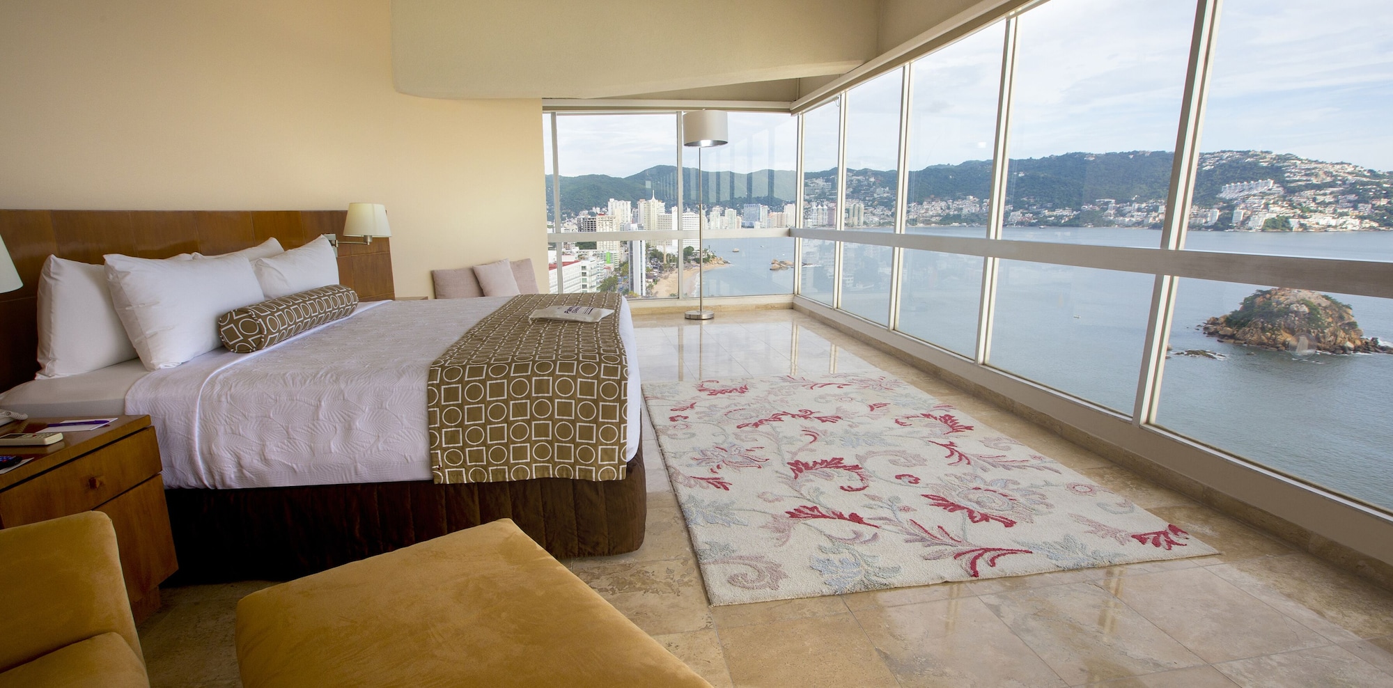 2 Bedrooms, Presidential, Suite, 1 King and 2 Double Beds, Ocean View, Private Pool, HS Hotsson Smart Acapulco 7/10
