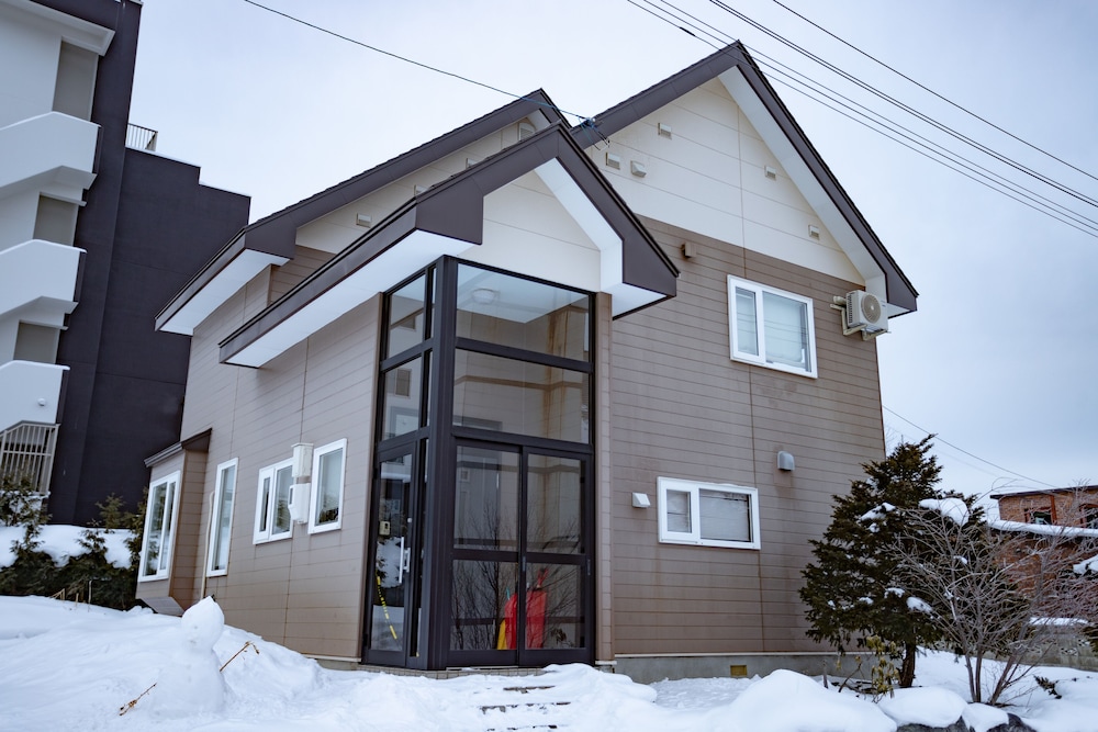 Chalet Burlap Furanui 4/50