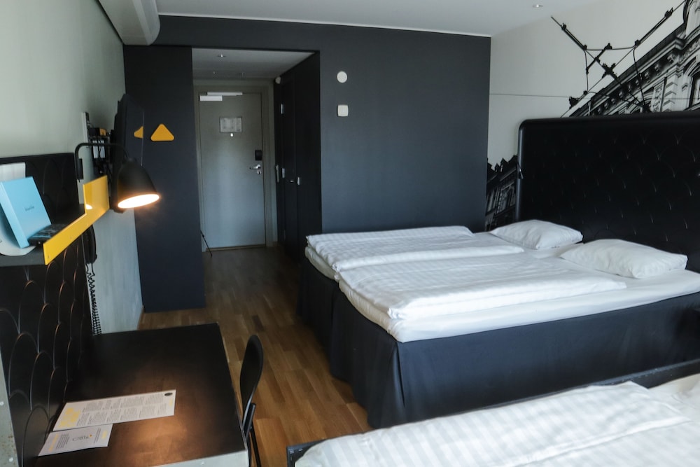 غرفة عائلية بسريرين منفصلين مع أريكة، Comfort Hotel Goteborg 3/5