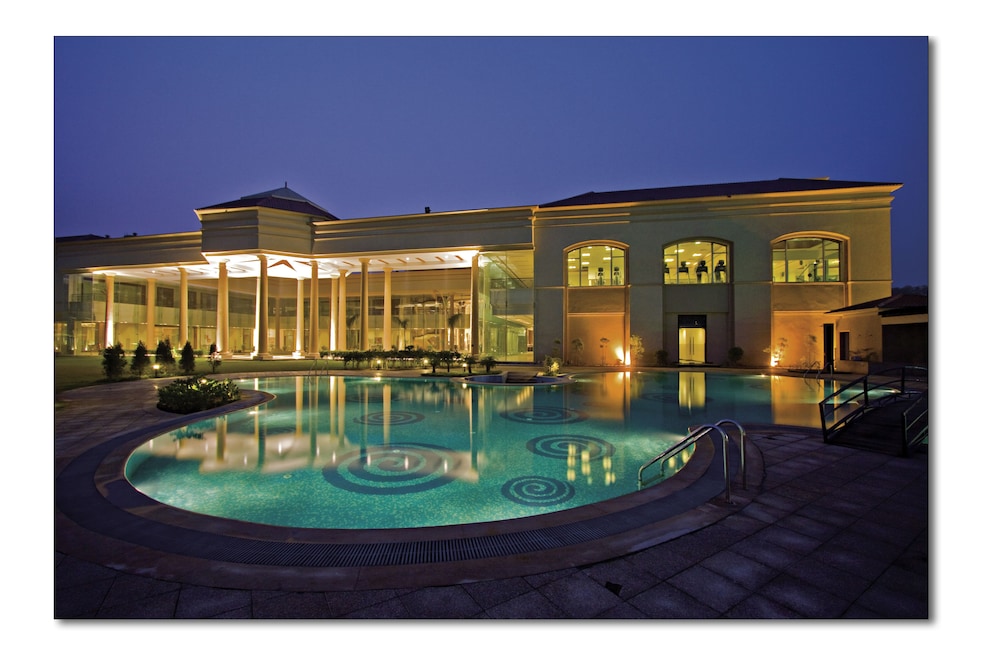 The Cabbana Resort And Spa 1/59