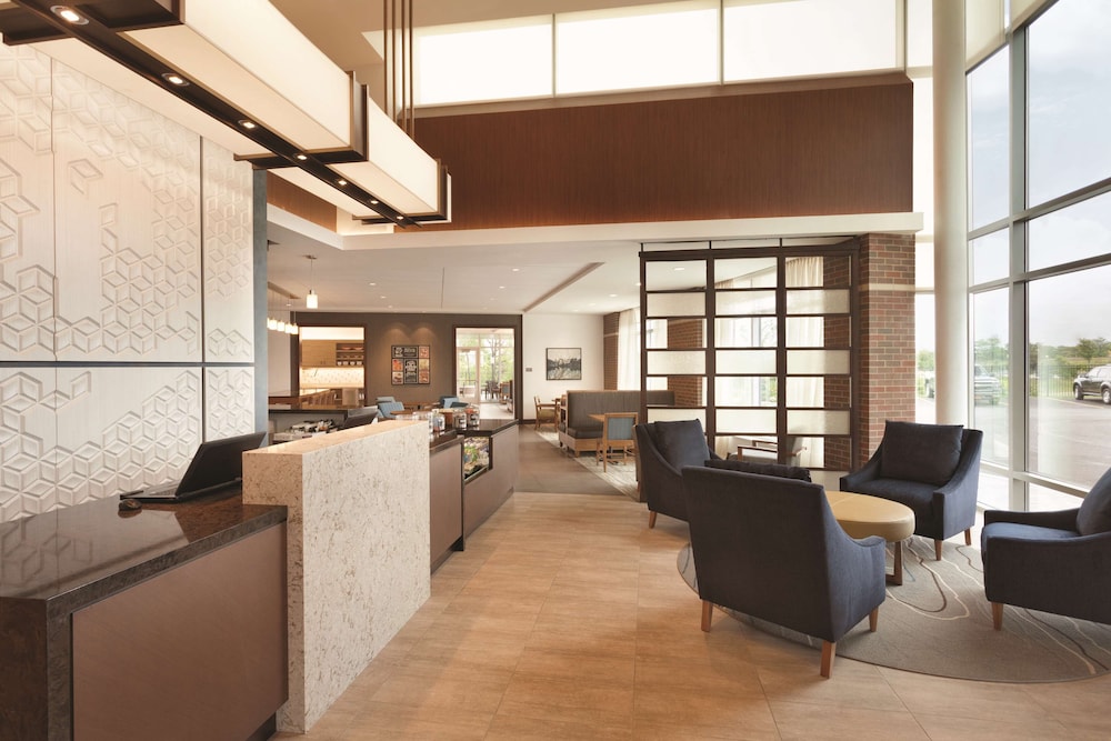 Hyatt Place Buffalo/Amherst 52/70