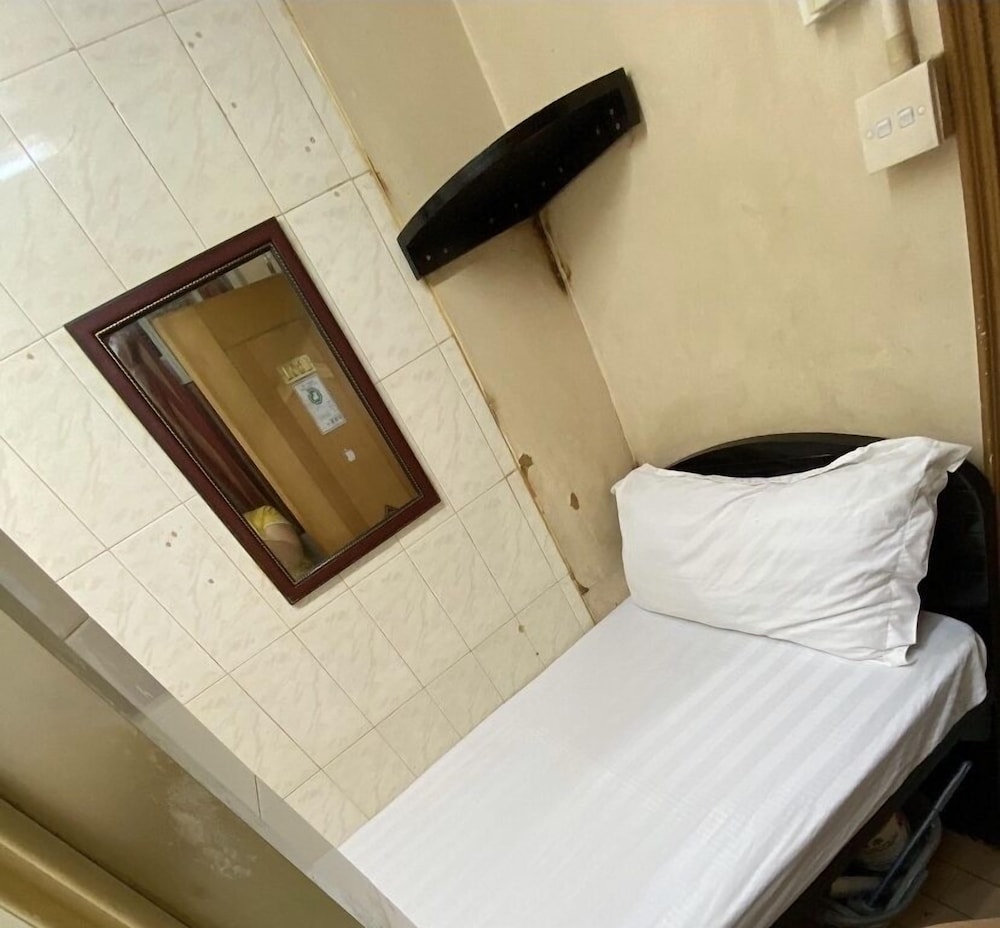 New Guangzhou Guest House 23/45