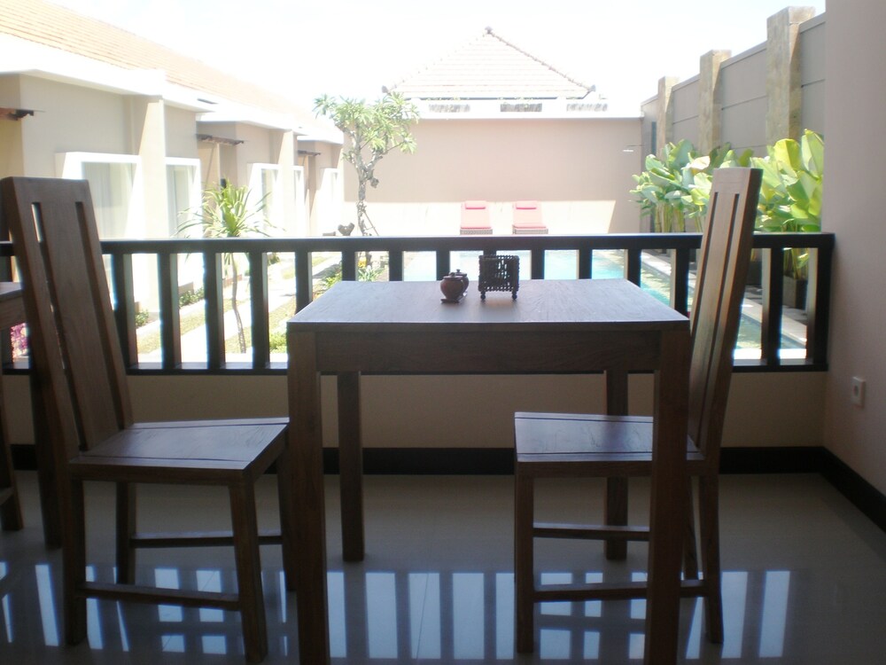 Svarna Suite Seminyak 51/62