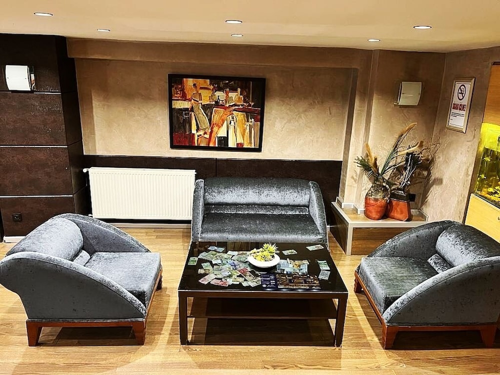 Sureyya Hotel 36/50
