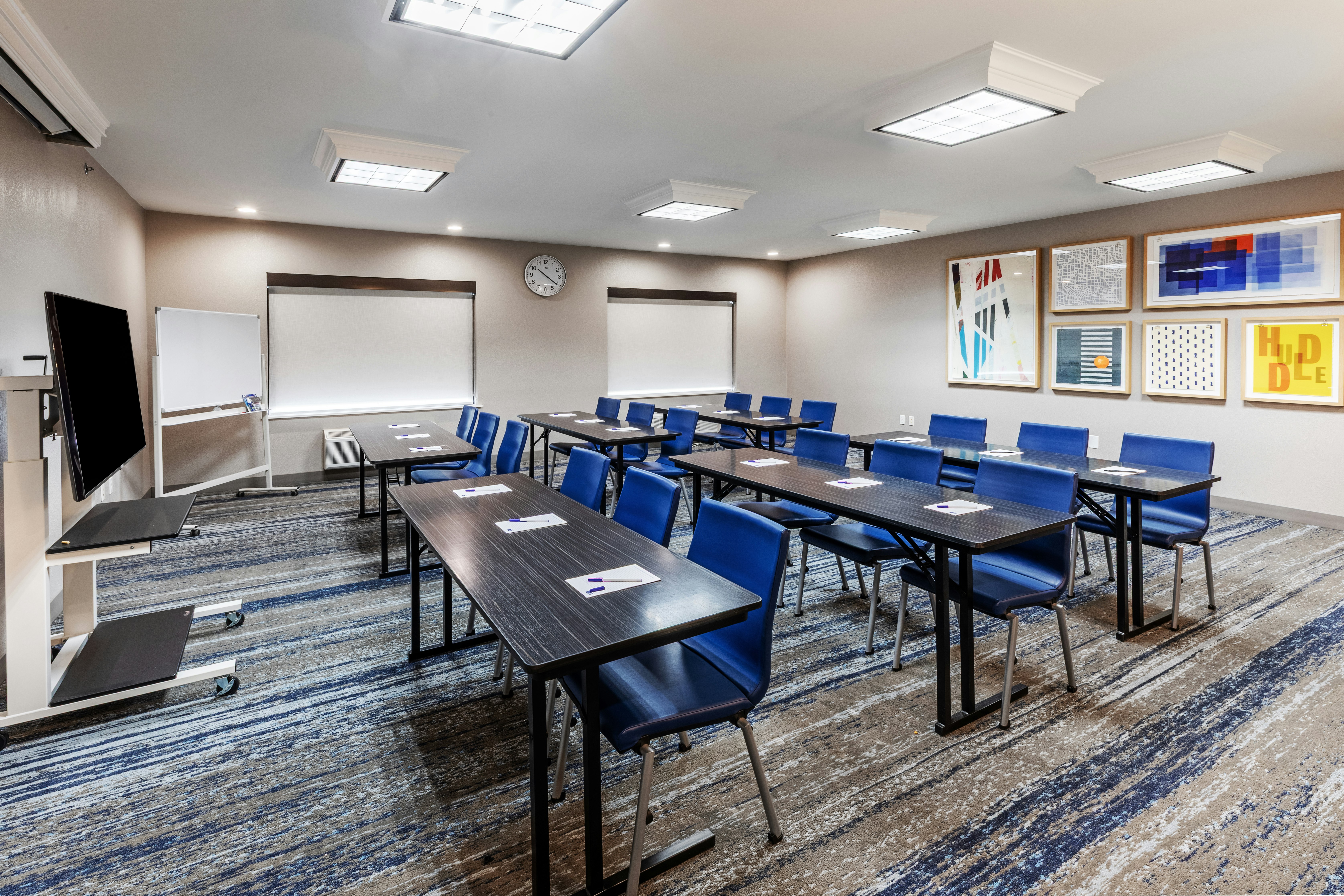 Holiday Inn Express Hotel and Suites Tulsa S Broken Arrow Hwy 51 71/80