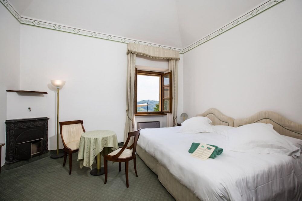 VIlla San Lucchese 7/56