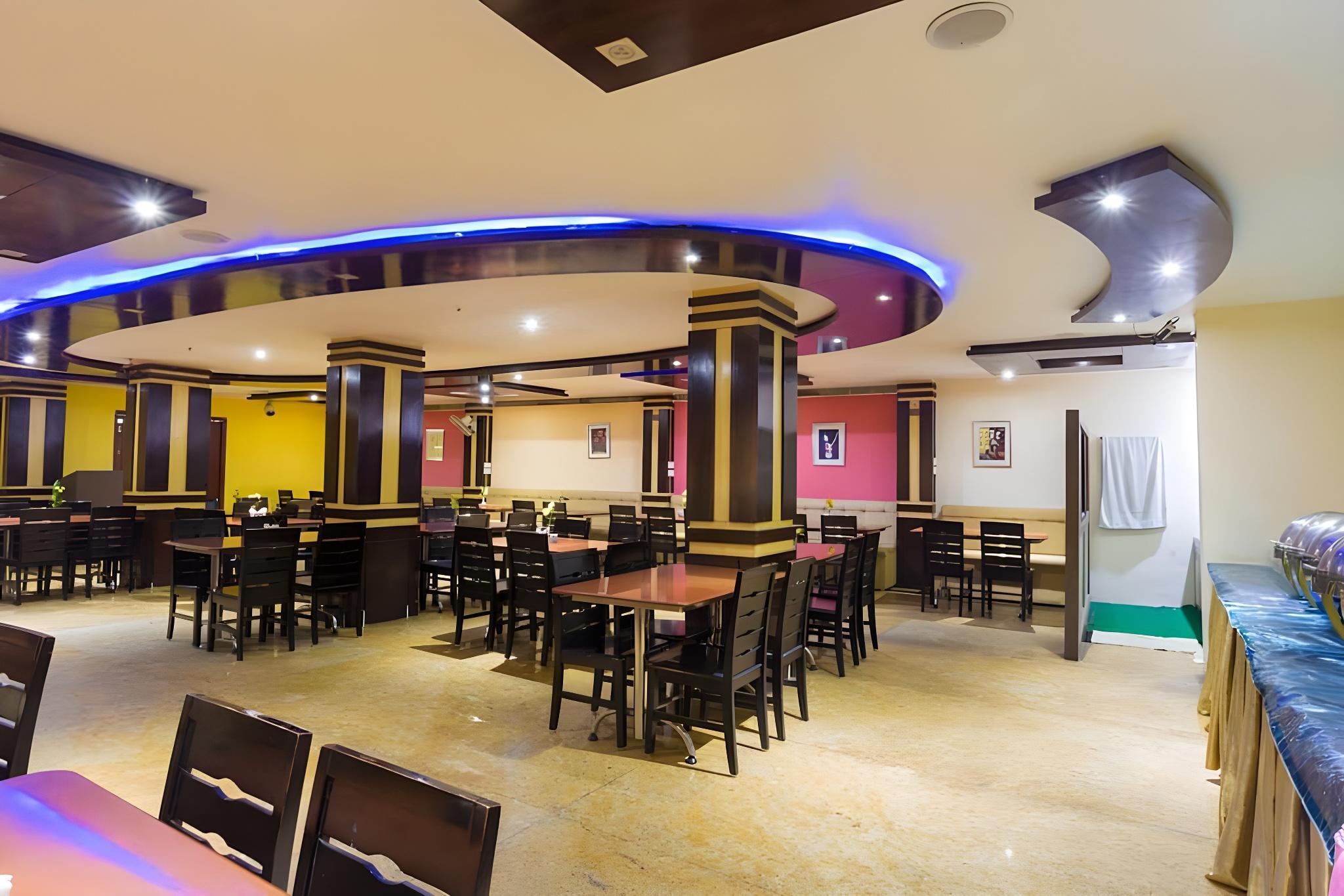 MG Hotel Udayee International 21/25