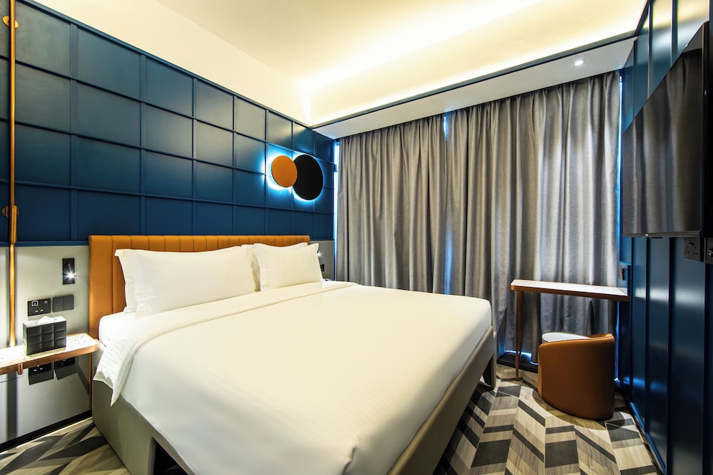 Superior, Twin Beds, Convertible Double Bed