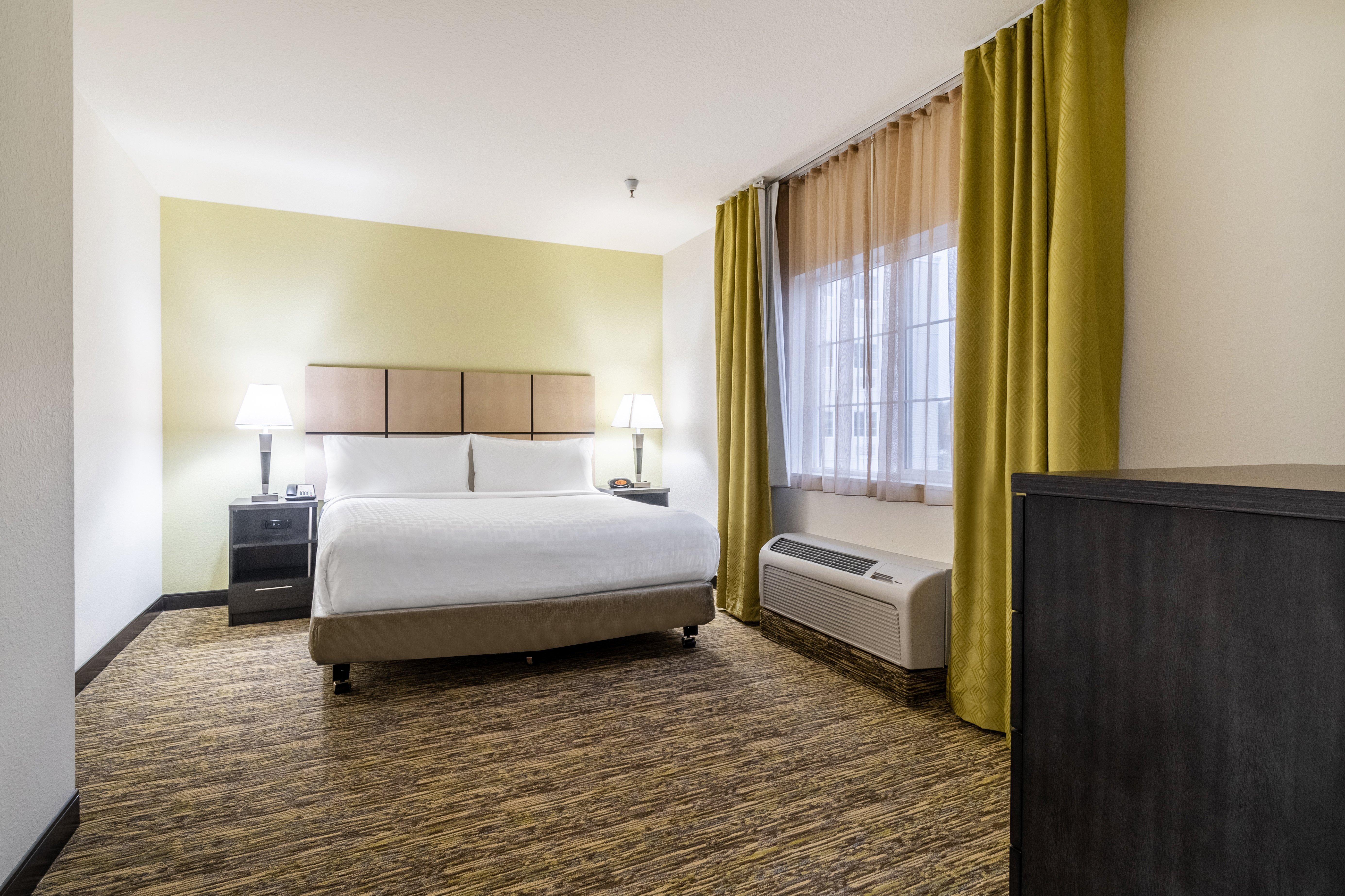 جناح بغرفة نوم واحدة، Candlewood Suites 2/2