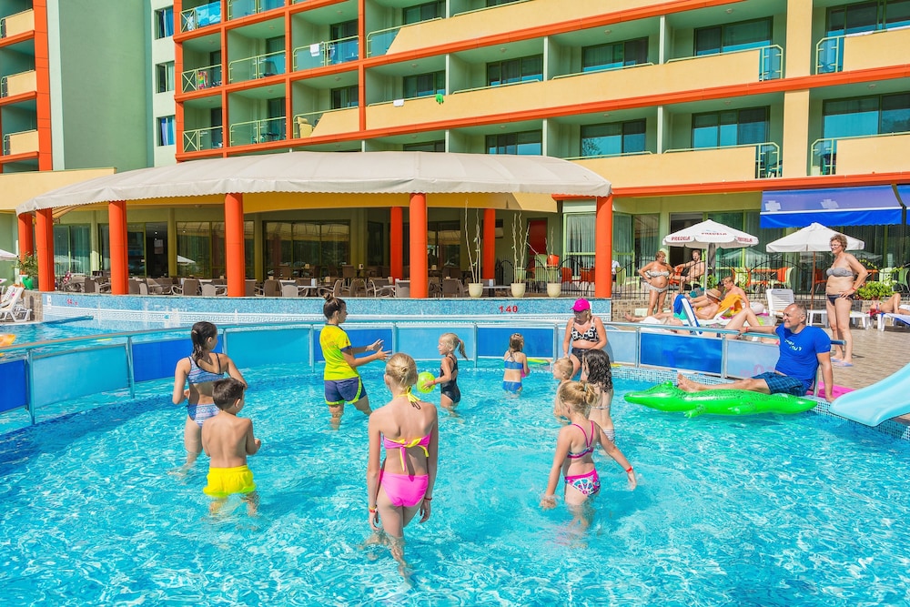 MPM Kalina Garden Hotel 52/63