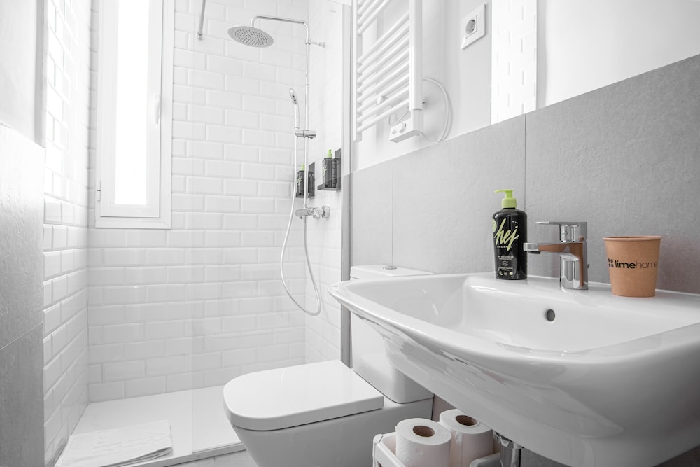 limehome Madrid Calle Ave Maria 48/50