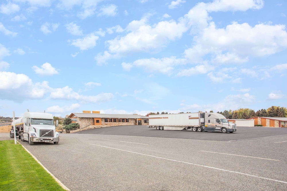 Knights Inn Boardman 21/29