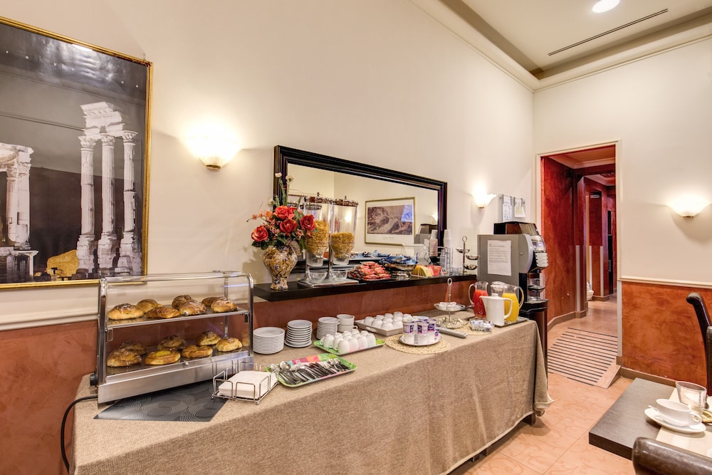 Everest Inn Rome 41/58