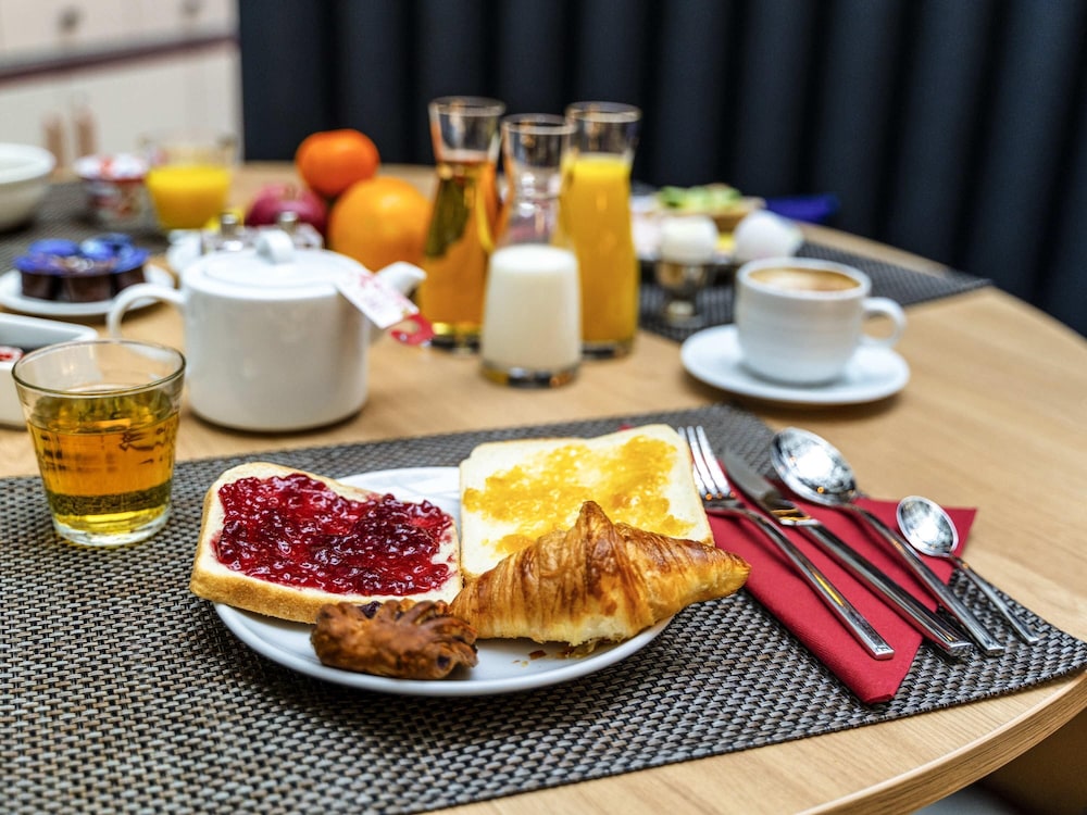 Ibis Styles Zurich City Center 55/68