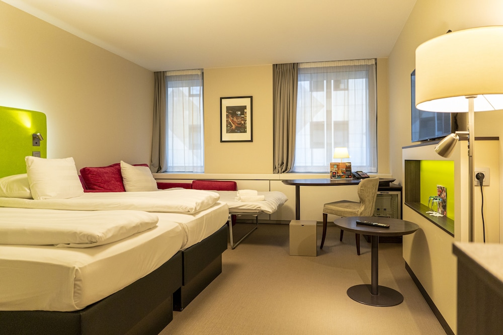 Thon Hotel Eu 29/86