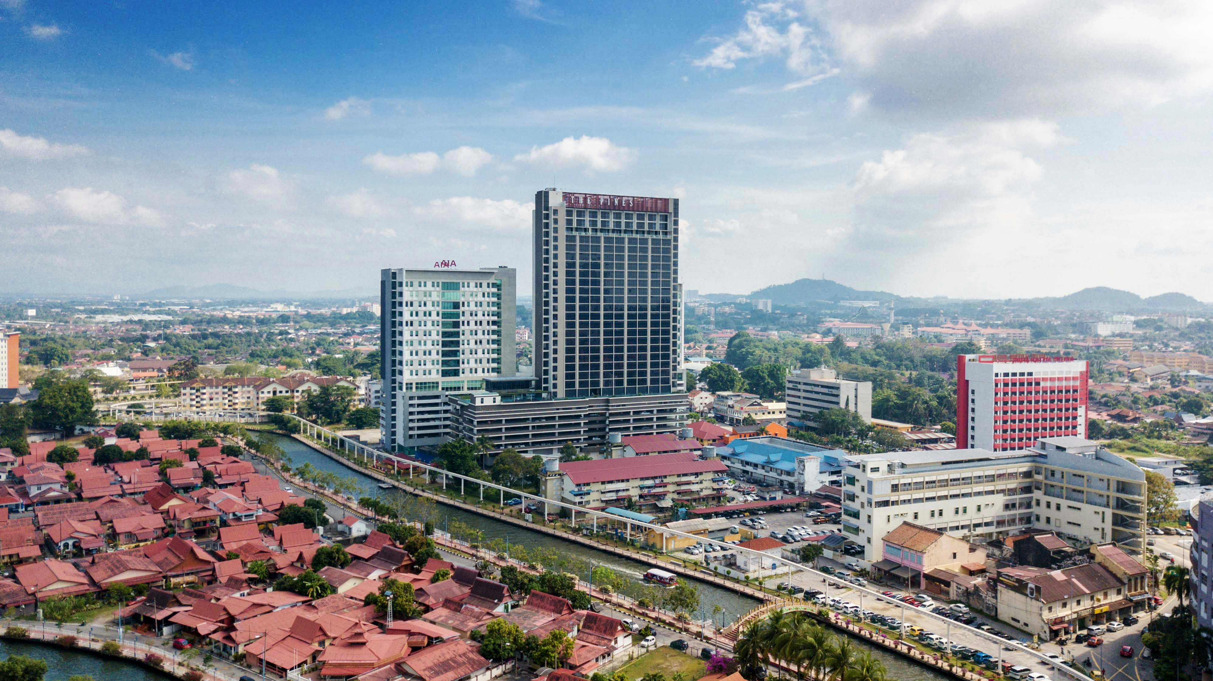The Pines Melaka 10/39