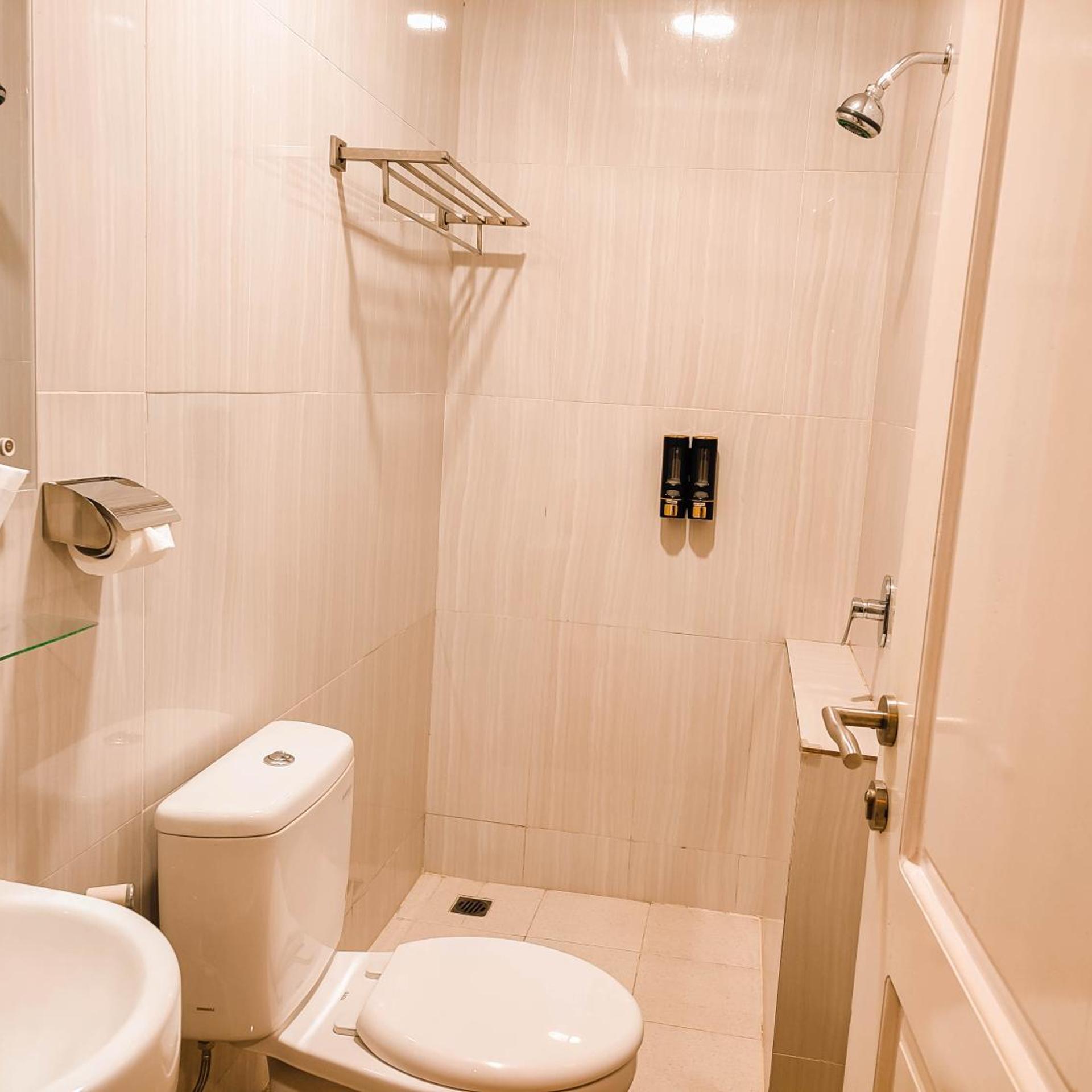 Vitta Hotel Manokwari 47/50