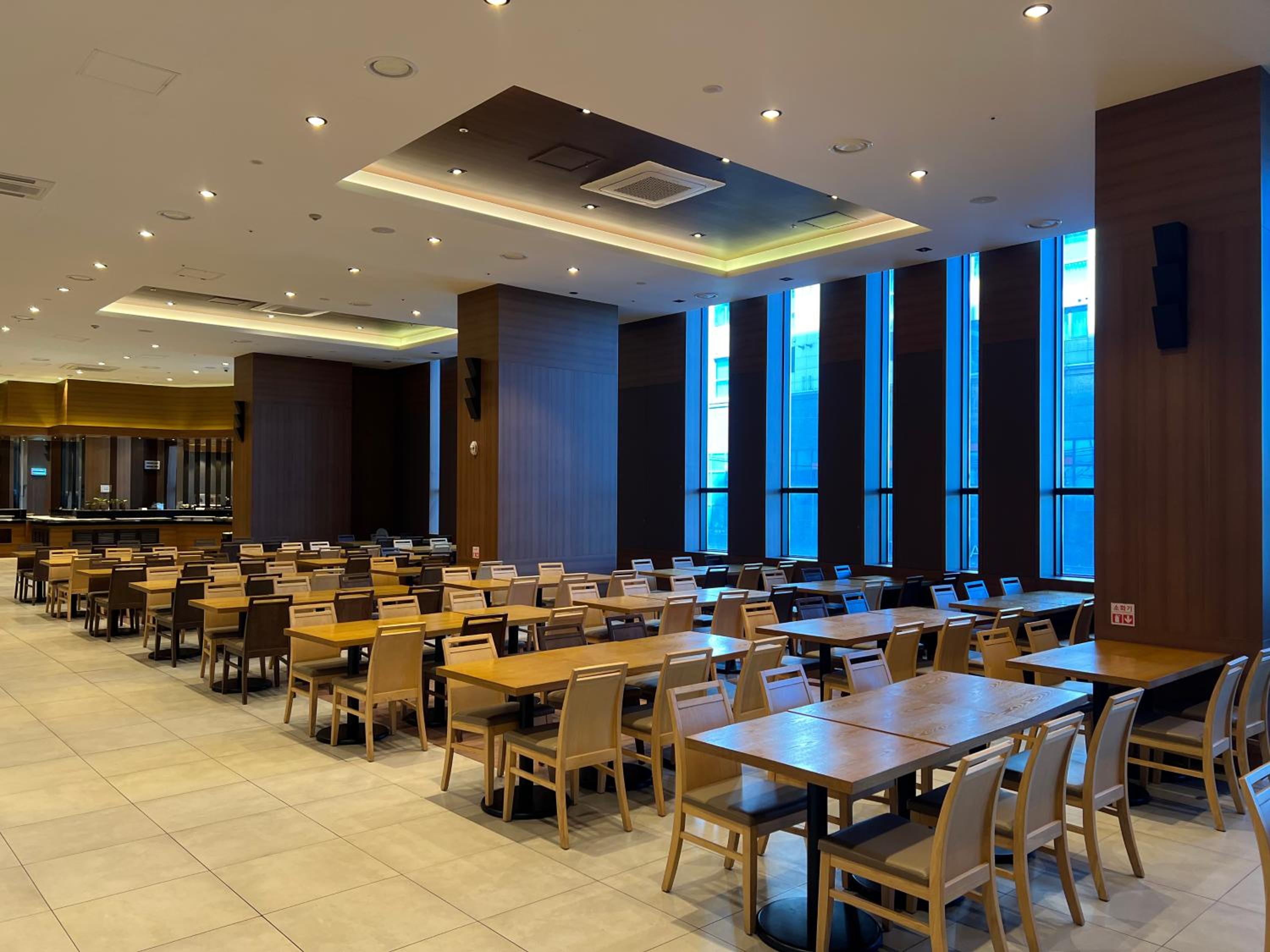 Golden Harbor Hotel Pyeongtaek 12/18