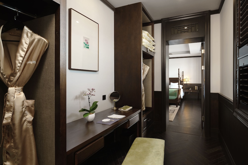 Chaptel Hotel 52/65