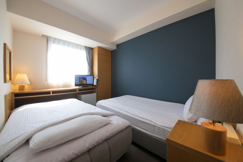 Heiwadai Hotel 5 12/58