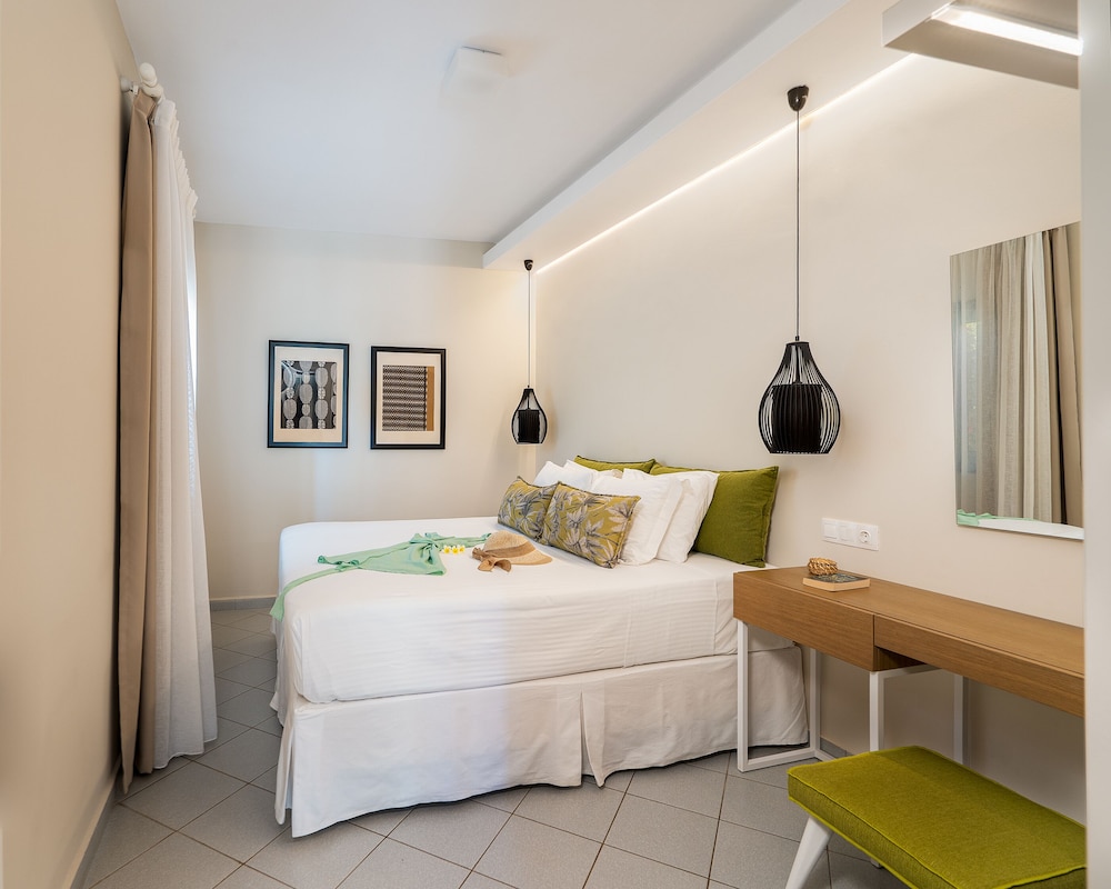 Blue View Villas 7/50