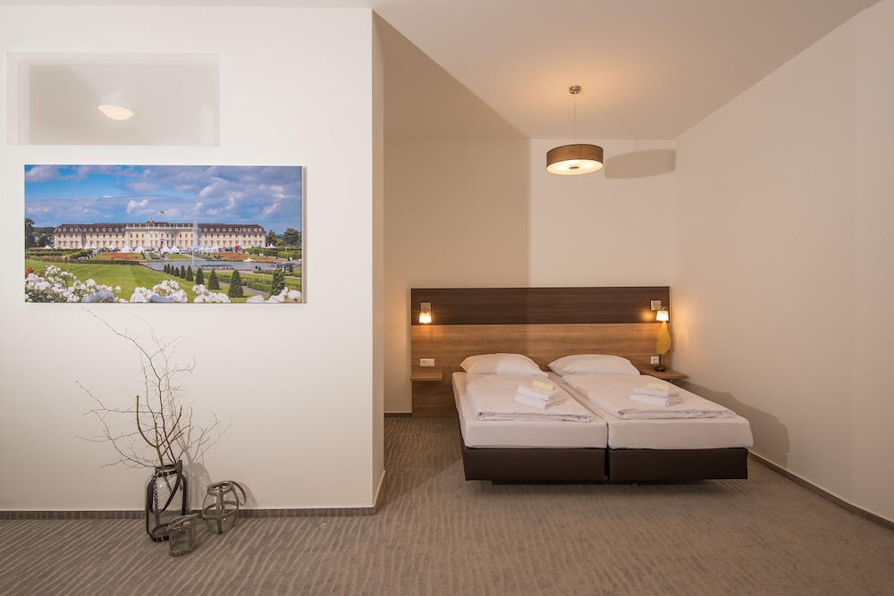 Boutique Hotel Kronenstuben 12/50