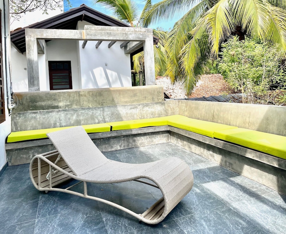 Isana Beach House 42/50